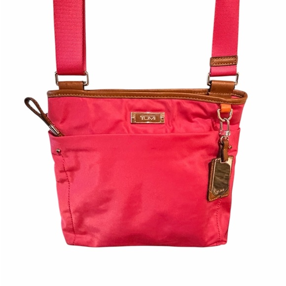 🩷TUMI Hot Pink & Brown Leather Women's Crossbody Bag. Lots of storage! - Picture 1 of 16